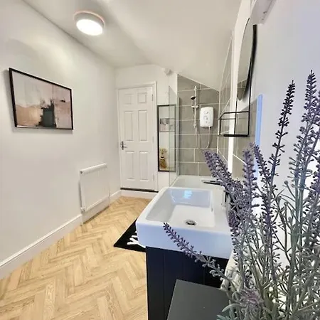Sleeps 5 Citycen Free Park *